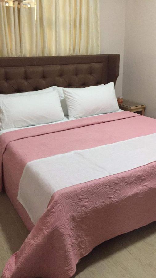 Sibarian Condo Unit C1 10Th Floor Pasay Kültér fotó